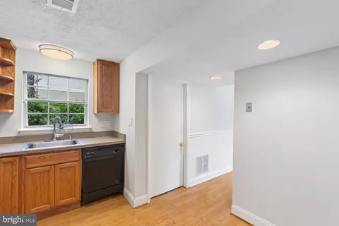 1310 Old Pine Ct, Annapolis, MD 21409 photo 12