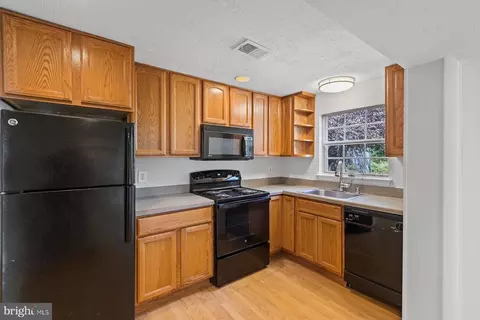 1310 Old Pine Ct, Annapolis, MD 21409 photo 13