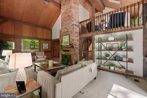 553 Thimble Shoals Ct, Annapolis, MD 21401 photo 9