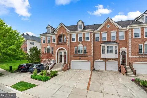2308 Noblewood Rd, Edgewater, MD 21037