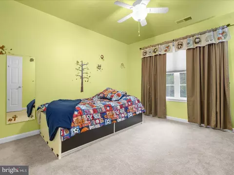 Bedroom - 7183 Ohio Ave, Hanover, MD 21076 photo 4 of 9