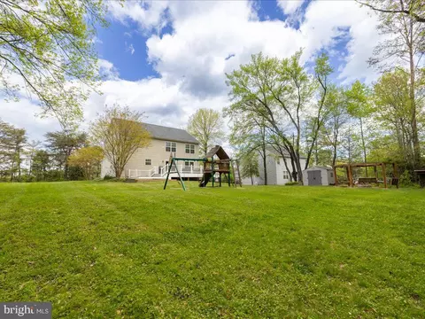 Exterior - 7183 Ohio Ave, Hanover, MD 21076 photo 9 of 11