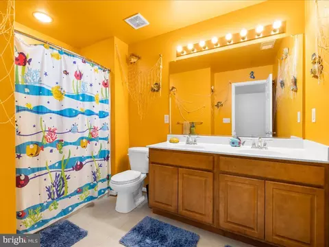 Bath - 7183 Ohio Ave, Hanover, MD 21076 photo 3 of 5