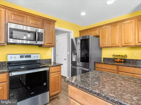 Kitchen - 7183 Ohio Ave, Hanover, MD 21076 photo 7 of 7