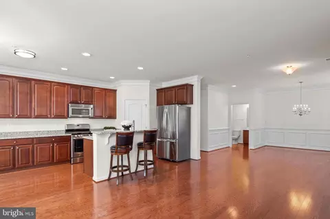 Entry Way - 7922 Bertie Ct, Pasadena, MD 21122 photo 1 of 7