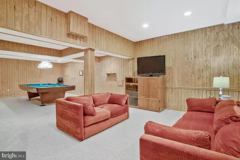 Living - 1750 Maple Ave, Hanover, MD 21076 photo 6 of 7