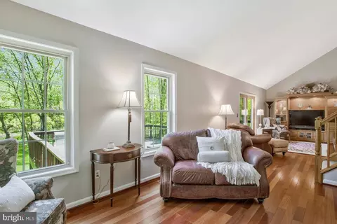 Living - 1750 Maple Ave, Hanover, MD 21076 photo 3 of 7