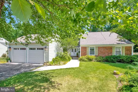 1456 Harwell Ave, Crofton, MD 21114