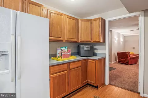 Entry Way - 1101 Hyman Ct, Crofton, MD 21114 photo 14 of 17