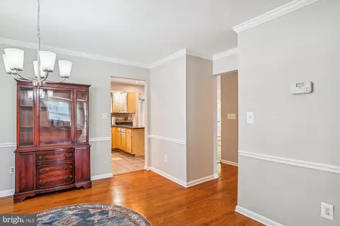 Entry Way - 1101 Hyman Ct, Crofton, MD 21114 photo 5 of 17
