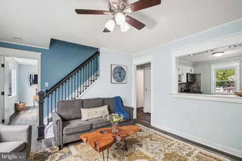 713 218th St, Pasadena, MD 21122 photo 4