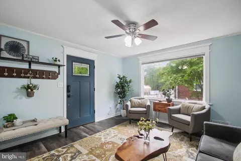 713 218th St, Pasadena, MD 21122 photo 2