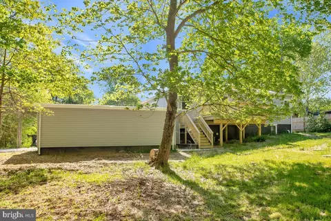 Exterior - 84 Gambrills Rd, Severn, MD 21144 photo 6 of 7