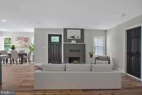Entry Way - 84 Gambrills Rd, Severn, MD 21144 photo 3 of 11
