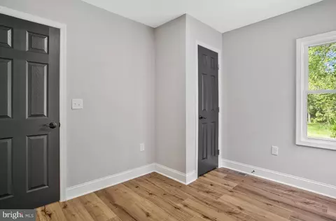 Entry Way - 84 Gambrills Rd, Severn, MD 21144 photo 10 of 11