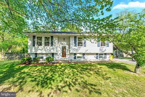 116 Otis Dr, Severn, MD 21144