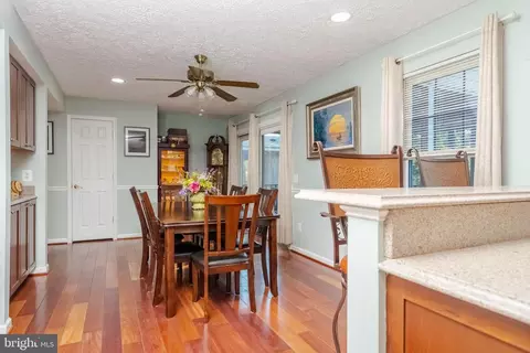 Dining - 7916 Leeds Dr, Pasadena, MD 21122 photo 3 of 3