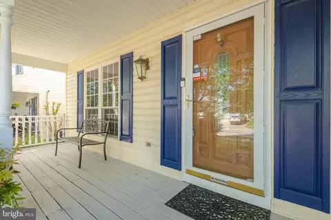 Exterior - 7916 Leeds Dr, Pasadena, MD 21122 photo 3 of 10