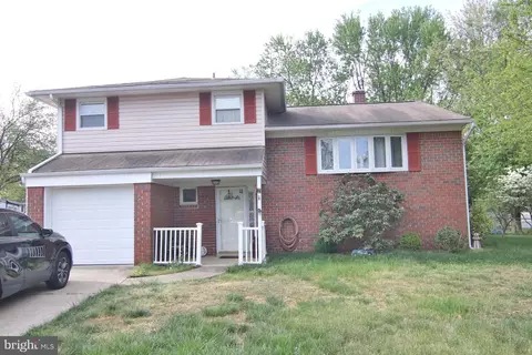 527 Nolwood Ct, Glen Burnie, MD 21061