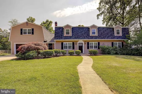 444 Poplar Leaf Dr, Edgewater, MD 21037