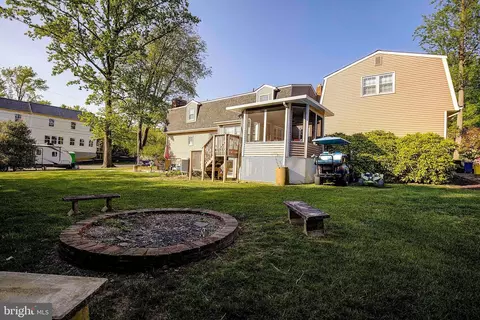 Exterior - 444 Poplar Leaf Dr, Edgewater, MD 21037 photo 10 of 13