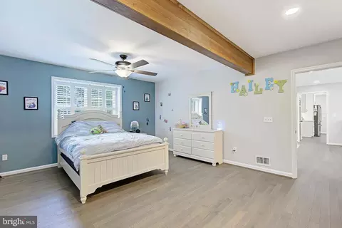Bedroom - 444 Poplar Leaf Dr, Edgewater, MD 21037 photo 2 of 7