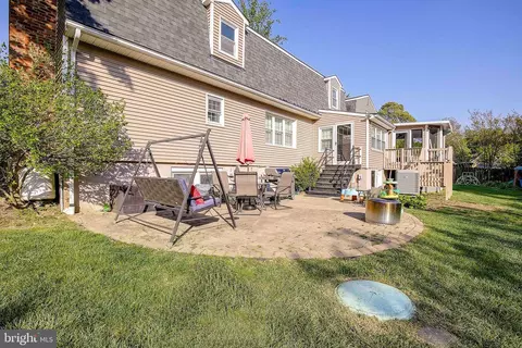 Exterior - 444 Poplar Leaf Dr, Edgewater, MD 21037 photo 9 of 13