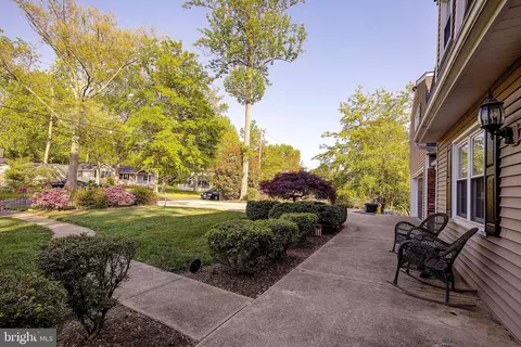 Exterior - 444 Poplar Leaf Dr, Edgewater, MD 21037 photo 4 of 13
