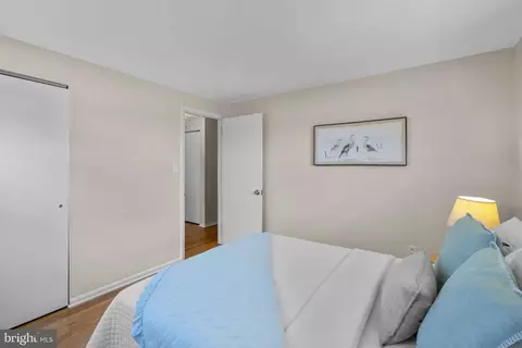 Bedroom - 178 Chelsea Rd, Pasadena, MD 21122 photo 2 of 7