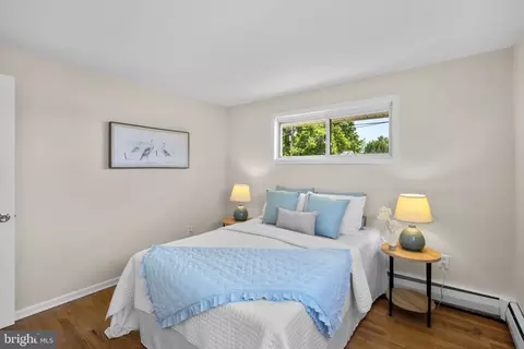 Bedroom - 178 Chelsea Rd, Pasadena, MD 21122 photo 3 of 7