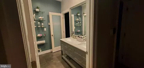 Entry Way - 902 Saint Michael Dr, Gambrills, MD 21054 photo 5 of 5