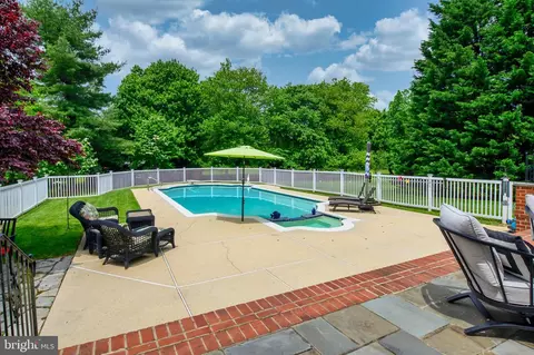Exterior - 902 Saint Michael Dr, Gambrills, MD 21054 photo 8 of 10