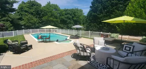 Exterior - 902 Saint Michael Dr, Gambrills, MD 21054 photo 6 of 10