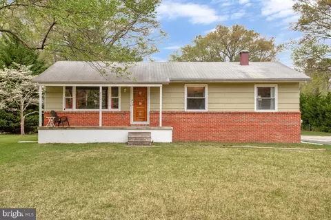 8252 New Cut Rd, Severn, MD 21144