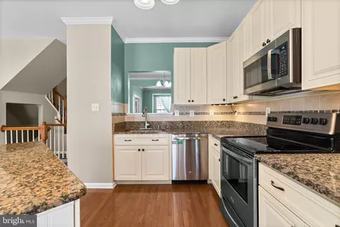 4027 Apple Jack Ct, Pasadena, MD 21122 photo 17