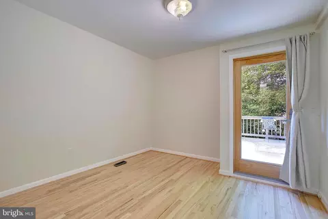 Bedroom - 1026 Pinecrest Dr, Annapolis, MD 21403 photo 1 of 2