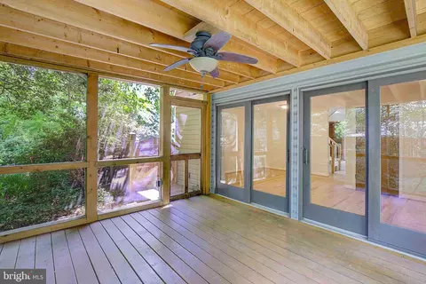 Exterior - 1026 Pinecrest Dr, Annapolis, MD 21403 photo 1 of 7