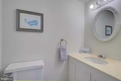 Bath - 1026 Pinecrest Dr, Annapolis, MD 21403 photo 1 of 3