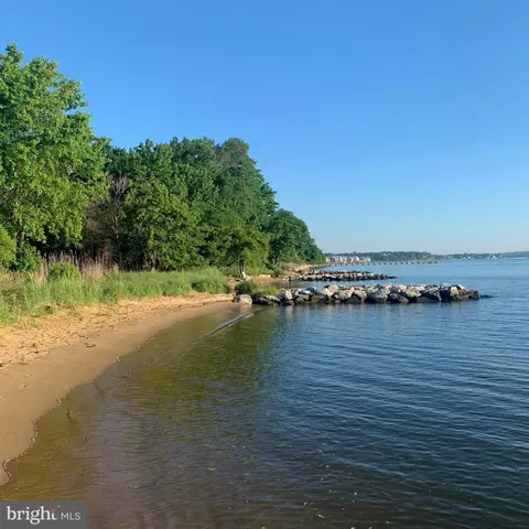 View/Area - 1026 Pinecrest Dr, Annapolis, MD 21403 photo 4 of 7