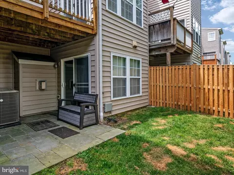 Exterior - 86 Two Rivers Dr, Edgewater, MD 21037 photo 6 of 11