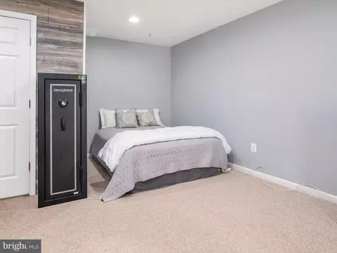 Bedroom - 86 Two Rivers Dr, Edgewater, MD 21037 photo 6 of 6