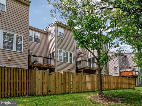 Exterior - 86 Two Rivers Dr, Edgewater, MD 21037 photo 5 of 11