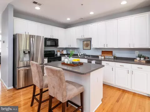 Kitchen - 86 Two Rivers Dr, Edgewater, MD 21037 photo 2 of 4