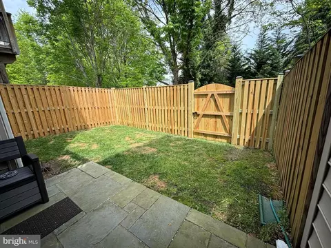 Exterior - 86 Two Rivers Dr, Edgewater, MD 21037 photo 4 of 11