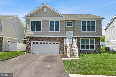204 Shannon Park Ct, Glen Burnie, MD 21060