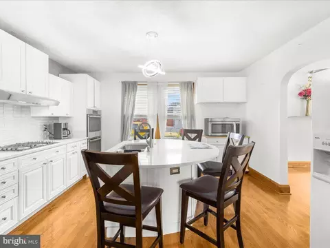 5 7th Ave, Brooklyn, MD 21225 photo 2