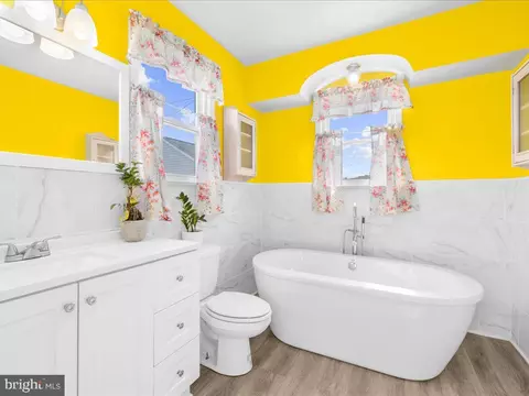 5 7th Ave, Brooklyn, MD 21225 photo 3