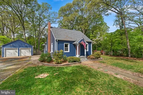 100 Railroad Ave, Pasadena, MD 21122