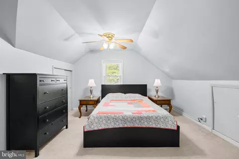 Bedroom - 100 Railroad Ave, Pasadena, MD 21122 photo 4 of 5