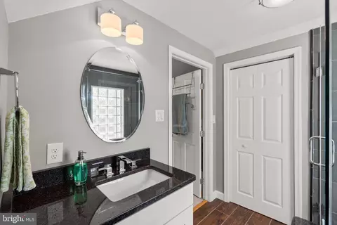 Bath - 100 Railroad Ave, Pasadena, MD 21122 photo 5 of 5